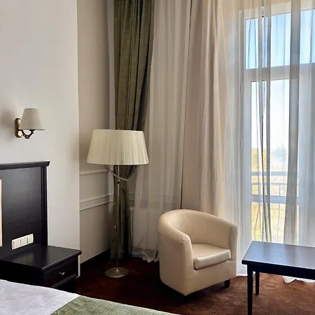 Stadium Park Hotel 4*