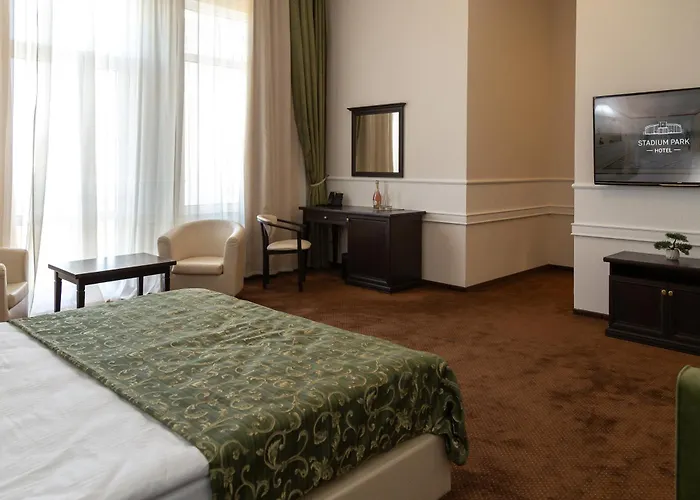 Hotel Stadium Park 4*