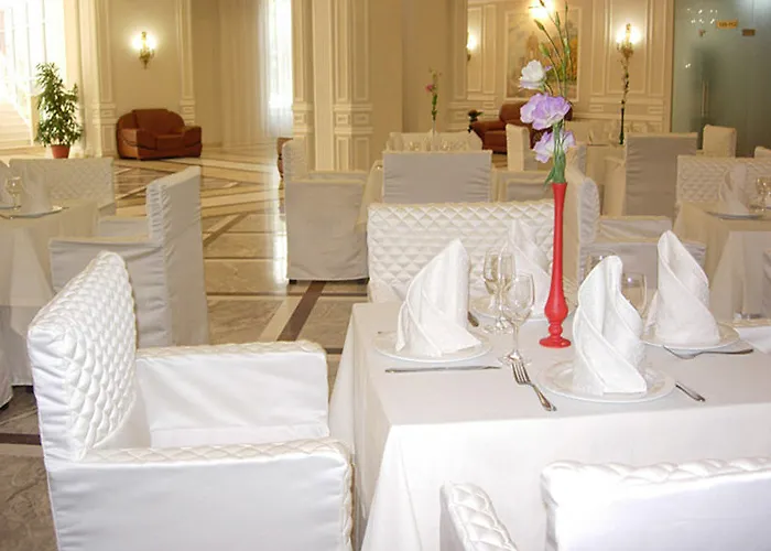 Stadium Park Отель 4*