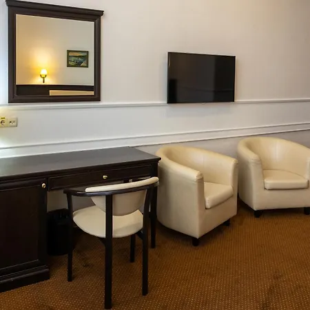 Stadium Park Готель 4*