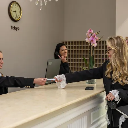 Stadium Park Готель 4*