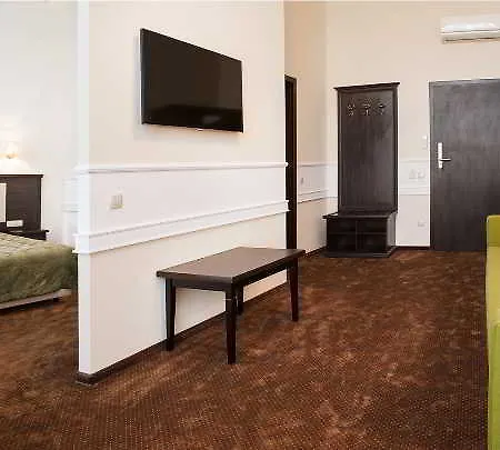 호텔 Stadium Park 4*